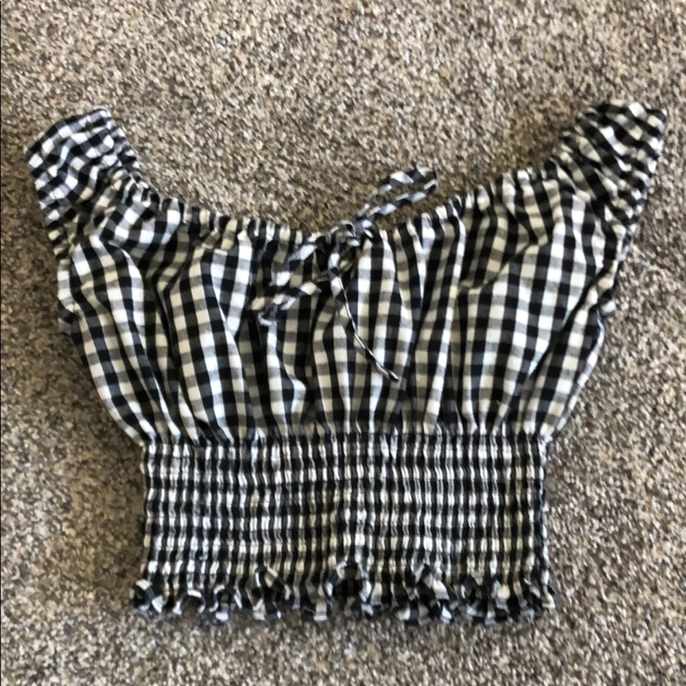Plaid off the shoulder scrunch top
